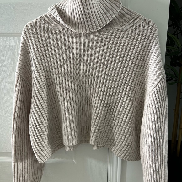 Babaton Funnel Sweater (XXS) - Picture 3 of 7